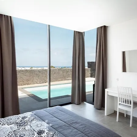 Villa Bernadette Los Mojones Puerto Del Carmen Lanzarote