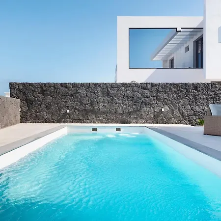 Villa Bernadette Los Mojones Puerto Del Carmen Lanzarote