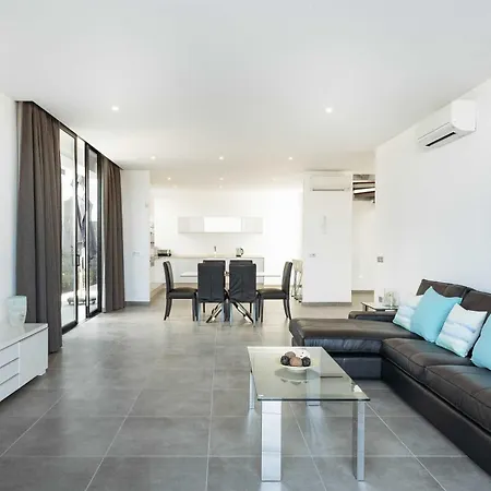 Modern Mojones 3 Bedrooms En-suite Berniente וילה פוארטו דל כרמן