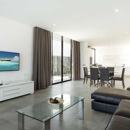 Modern Mojones 3 Bedrooms En-suite Berniente * פוארטו דל כרמן