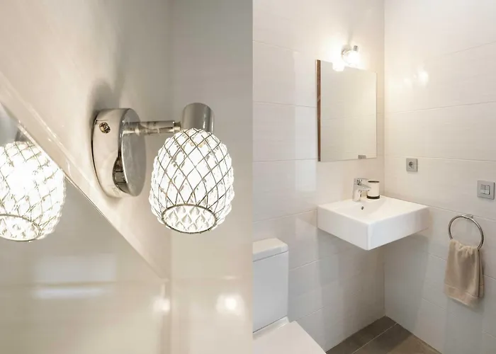 Modern Mojones 3 Bedrooms En-suite Berniente Villa Puerto del Carmen (Lanzarote)