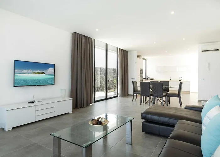 Modern Mojones 3 Bedrooms En-suite Berniente * פוארטו דל כרמן